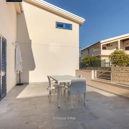 Apartment Narciso House Lido di Noto